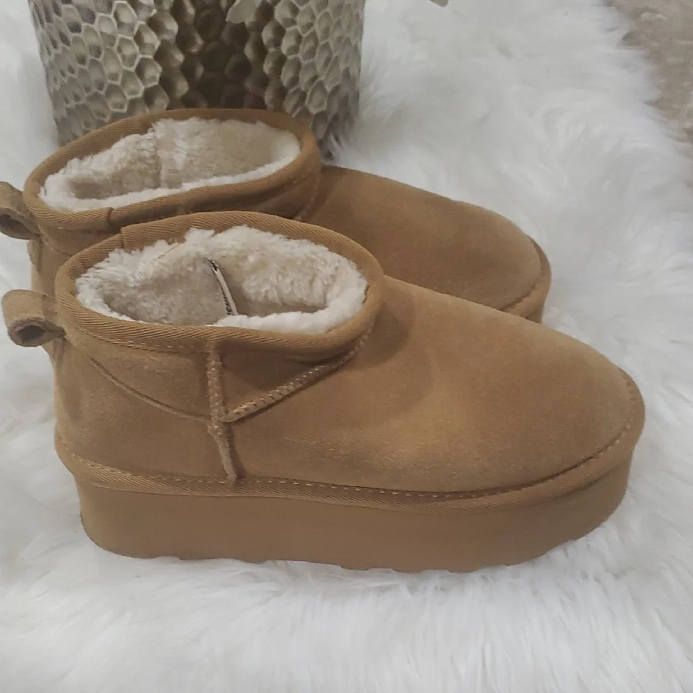 Cushion aire Tan Wedge Winter Boots - Picture 3 of 16